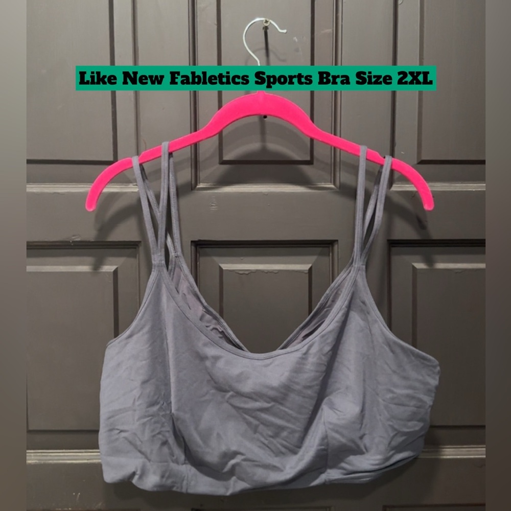 Like New Fabletics Sports Bra Size 2XL